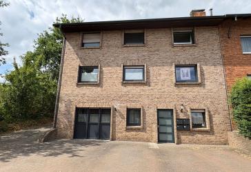 Familienfreundliche Eigentumswohnung mit Balkon