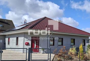 Verkauf mit Wohnrecht - Freistehender Bungalow (Bj. 2022) - attraktive Kapitalanlage