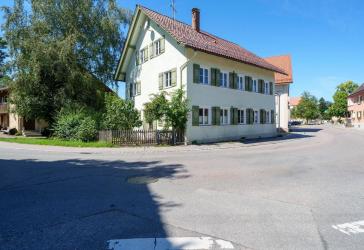 Vorschaubild Mehrfamilienhaus