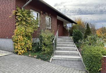 Zweifamilienhaus mitten in Delbrück