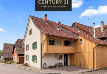 Ein Zuhause für Macher: DHH mit großen Garagen und viel Freiraum in Rheinfelden-Eichsel