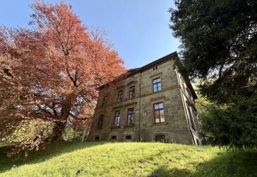 Vorschaubild Villa