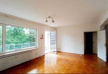 4,5-Zimmer-Wohnung mit großer Südost-Loggia - barrierefrei!