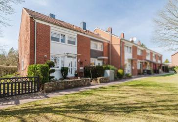 Modernisiertes Reihenendhaus mit Stil, Komfort und vielen Extras! Ihr neues Zuhause in Lauenburg!