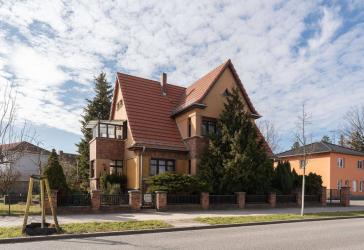 Charmante Villa für familienfreundliches Wohnen mit Geschichte