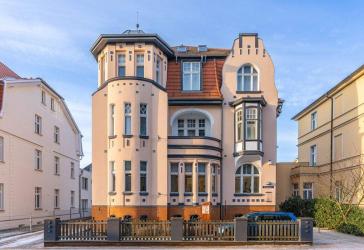 Vorschaubild Villa