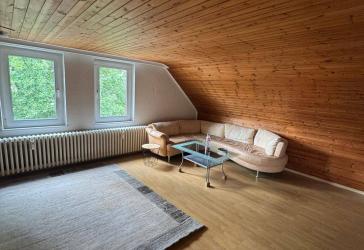 3 Zimmerwohnung mit Bad und Kochnische