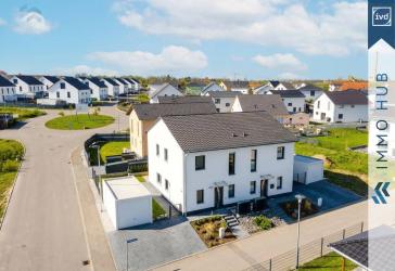 ++ 6 % Bruttomietrendite - 2 vermietete Neubau-Doppelhaushälften mit durchdachtem Raumkonzept ++