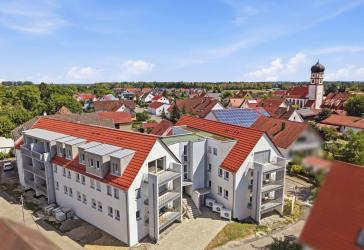 Neubau-Wohnung mit 3,5-Zimmern - Mit Balkon und überdachtem Stellplatz