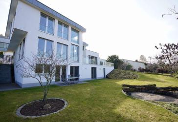 Luftige Bauhausvilla