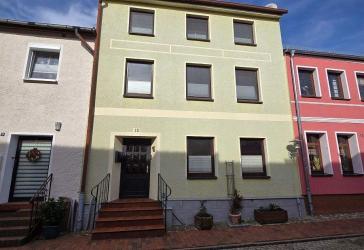 Reihenhaus in Tessin