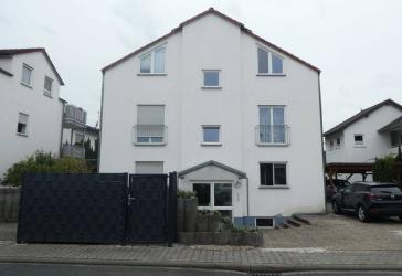 5-Zimmer-Souterrainwohnung mit eigenem Garten - Ihr neues Zuhause zum Wohlfühlen!
