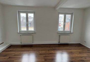 Großzügige Maisonette-Wohnung mit zwei Balkonen in Bremen-Findorff