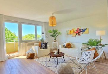 Frisch renoviert und bezugsfertig - mit Balkon