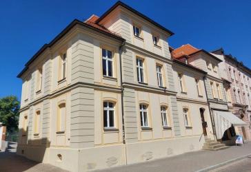 Kernsanierte 4-Zimmer-Wohnung mit Einbauküche und Balkon