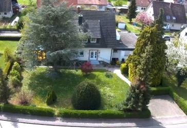Provisionsfrei - Großzügiges Wohnhaus mit Entwicklungsspielraum, großem Grundstück und vielseitiger Nutzung