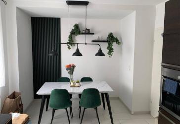 Modernisierte 3-Zimmer Wohnung mit Terrasse & Stellplatz