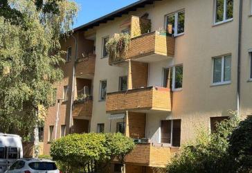 Attraktive 2 Zimmer Wohnung mit Süd/West Balkon in ruhiger Lage von Berlin Lichtenrade, Privatverkauf