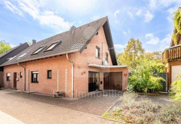 Ruhig gelegene Doppelhaushälfte in Bergheim Quadrath-Ichendorf!