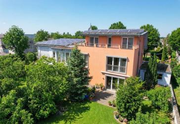 Attraktives Wohn- und Geschäftshaus in Sankt Augustin-Buisdorf - Arbeit und Zuhause zugleich