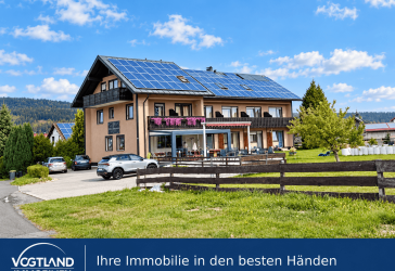 Renovierte Pension mit Gastronomie im Fichtelgebirge-Provisionsfrei