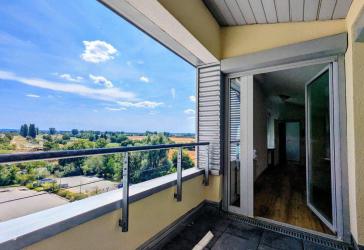 Altersgerechtes Wohnen: 2 ZKB mit Süd-West Balkon // gute Rendite // Kapitalanlage