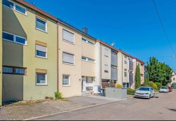 Modernisiertes Reihenmittelhaus mit vermieteter Einliegerwohnung in Fellbach / Schmiden