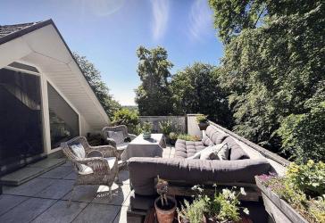 Provisionsfrei: 135 m² Altbau-Wohnung, Aumühle (S-Bahn Hamburg)