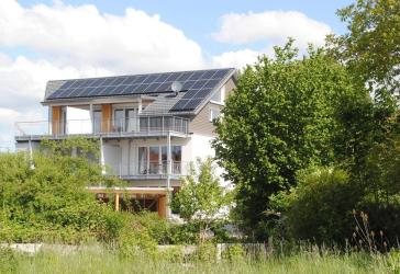 Eigentumswohnung - niedrige Energiekosten - Wärmepumpe - PV-Anlage