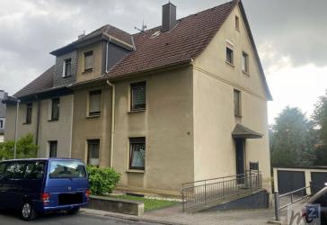3-Familienhaus mit Garagen in Hattingen