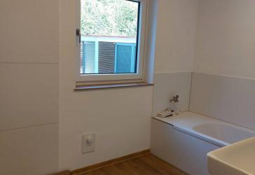 4 Zimmer Wohnung im EG