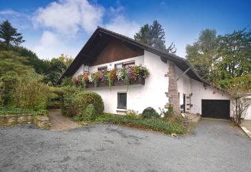 Königswinter-Rauschendorf: Perfektes Zuhause für die Familie! Traumlage, naturnah und zentral!