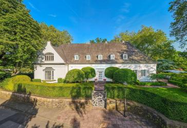 Vorschaubild Villa