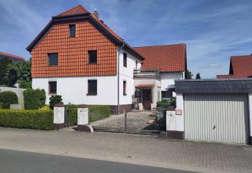 Mehrgenerationenwohnen| Mehrfamilienhaus mit Traumgarten| Baugrundstück in Wendeburg