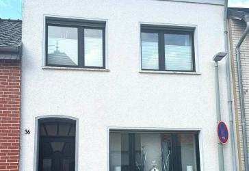 Bereits RESERVIERT!! Ihr neues ZUHAUSE im GRÜNEN: Charmantes Kleinod mit privatem Gartenparadies!