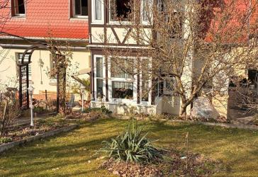 2-3 Familienvilla mit Blick über Arnstadt und großem Garten