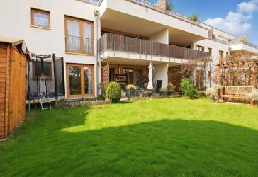 Ihr Rückzugsort in Wiesbaden: Stilvolles Wohnen mit Terrasse & Garten