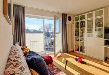 Zwischen Schloonsee und Ostseewellen: Helle Maisonette-Wohnung im Herzen von Heringsdorf