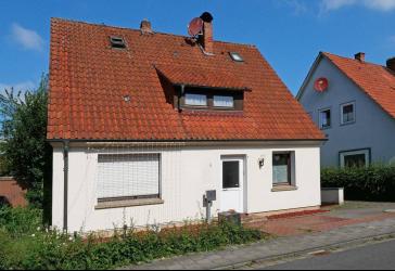 Zu Fuß in die Stadt - saniertes Einfamilienhaus