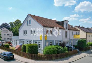Vielseitiges Gewerbeobjekt mit großem Betriebshof, Lagerflächen und Büroräumen in Stadtlage