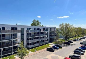5-Zimmer-Wohnung mit großem Garten!