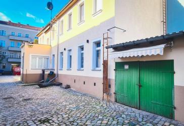 OPEN HOUSE - Samstag 05.09.: 10-12 Uhr - perfekt für Selbständige - unten arbeiten - oben wohnen