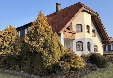 Vorschaubild Mehrfamilienhaus