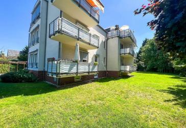 Ideal für Eigennutzer - leer werdende 3-Raum-Wohnung mit Balkon und Carport-SP in grüner Lage!