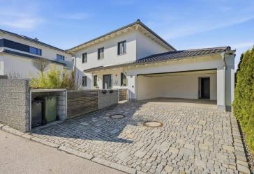 'Traumhaftes Einfamilienhaus mit Gartenidylle, 2 Bädern & hochwertiger Ausstattung'