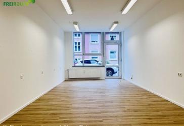 TR.-Ehrang: Ladenlokal/ Büro/ Praxis -frisch renoviert ab sofort zu vermieten.