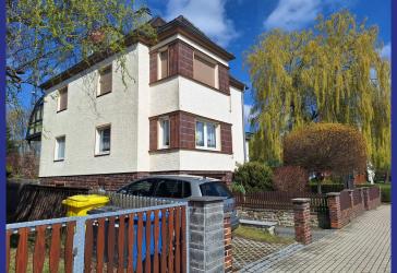 1-2 Familienhaus mit großem Grundstück