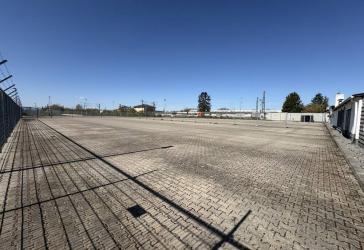 2.550 m² umzäuntes Freigelände / Außenlager im Industriegebiet von Schifferstadt