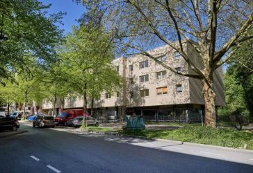 Sonnige Aussichten: Stilvoll sanierte 3 Zimmer mit Balkon