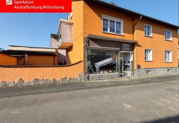 Zwei Wohnungen und Gewerbe!